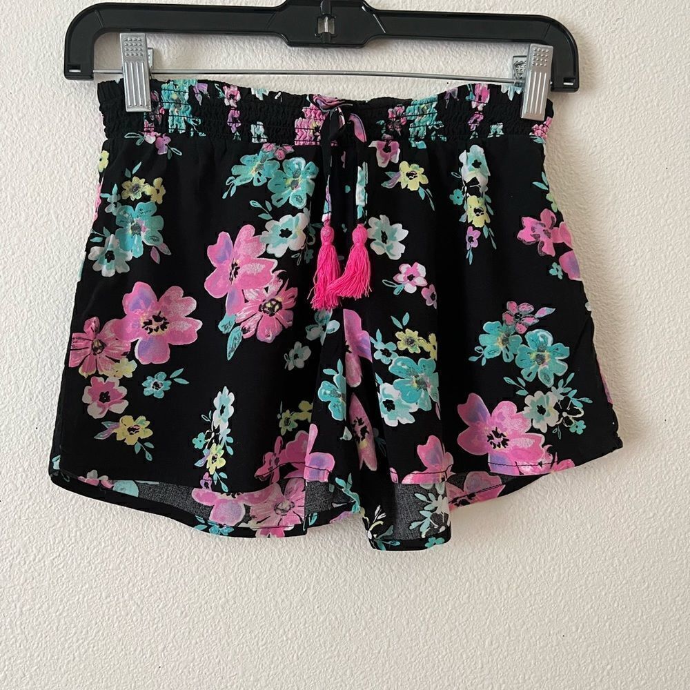 Justice floral Girl’s Short sz 12Y